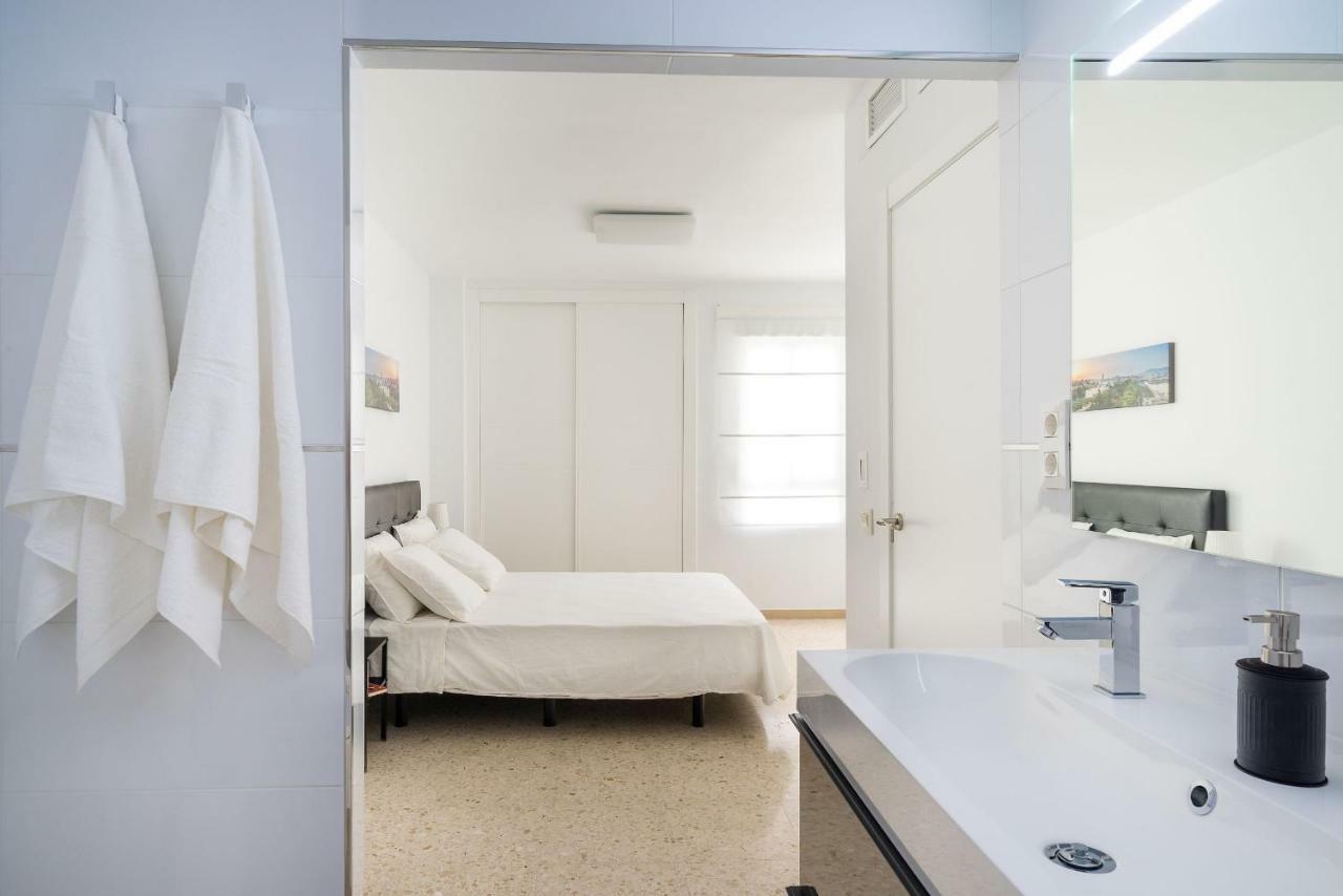 Arcos Beach Infostays - Free Parking 말라가 외부 사진